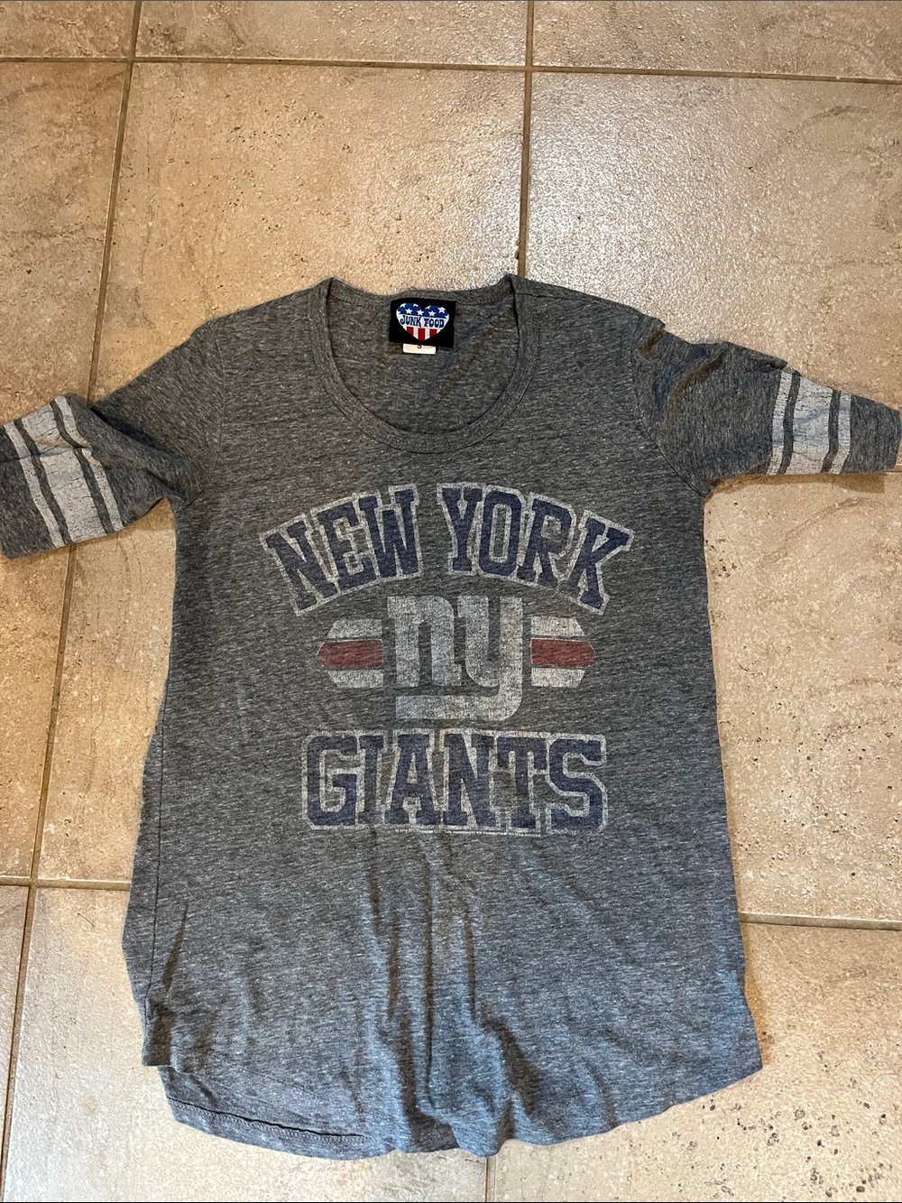 Junk Food Junior Gray Short-Sleeve NY Giants Tshirt